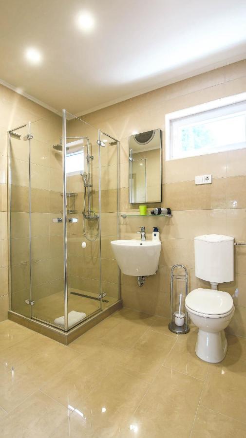 White Apartman Siofok Exterior photo