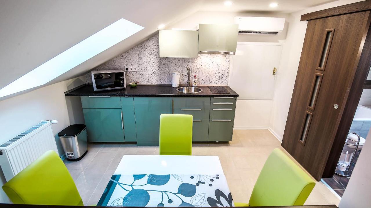 White Apartman Siofok Exterior photo